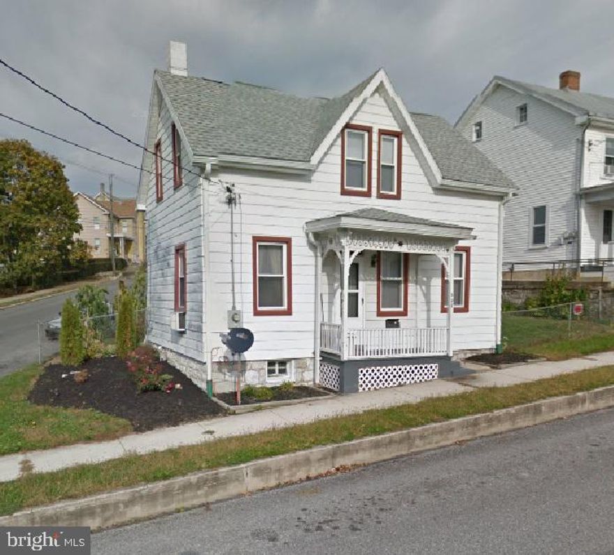 Perfect starter home or investment property! Located in Chambersburg Borough just outside of the downtown hustle and bustle.  This corner lot house with a fenced yard and open kitchen/dining area has a spacious living room, two bedrooms and a full bathroom on the upper level with a convenient half bathroom and laundry room on the main level.  The location is ideal being walking distance to downtown retail, walking trails and easy access to Route 11.  Take a tour today and start investing in your first home or your real estate portfolio!