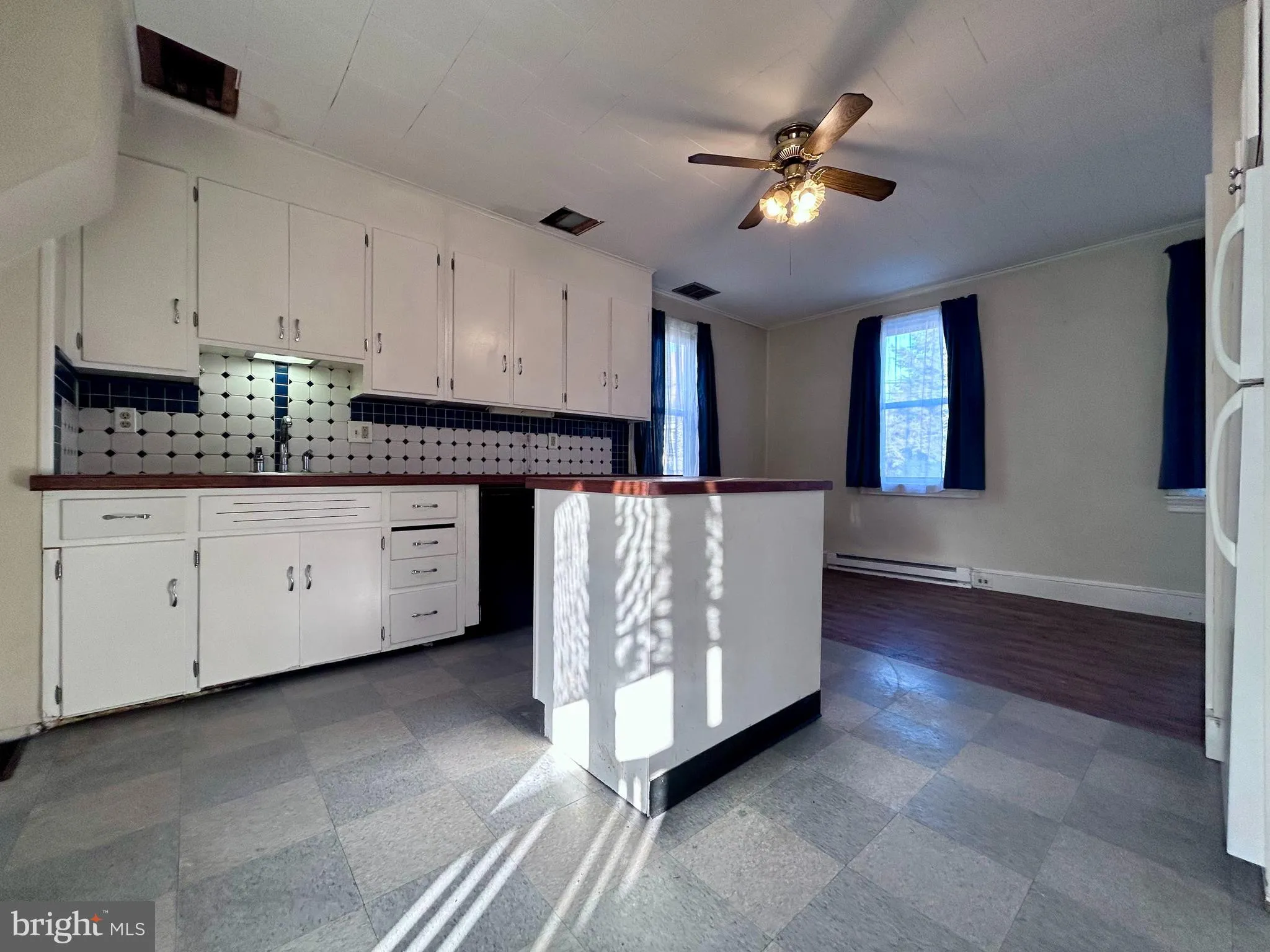 Chambersburg, Pennsylvania 17201, United States, 2 Bedrooms Bedrooms, ,2 BathroomsBathrooms,Residential,Coming Soon,90994