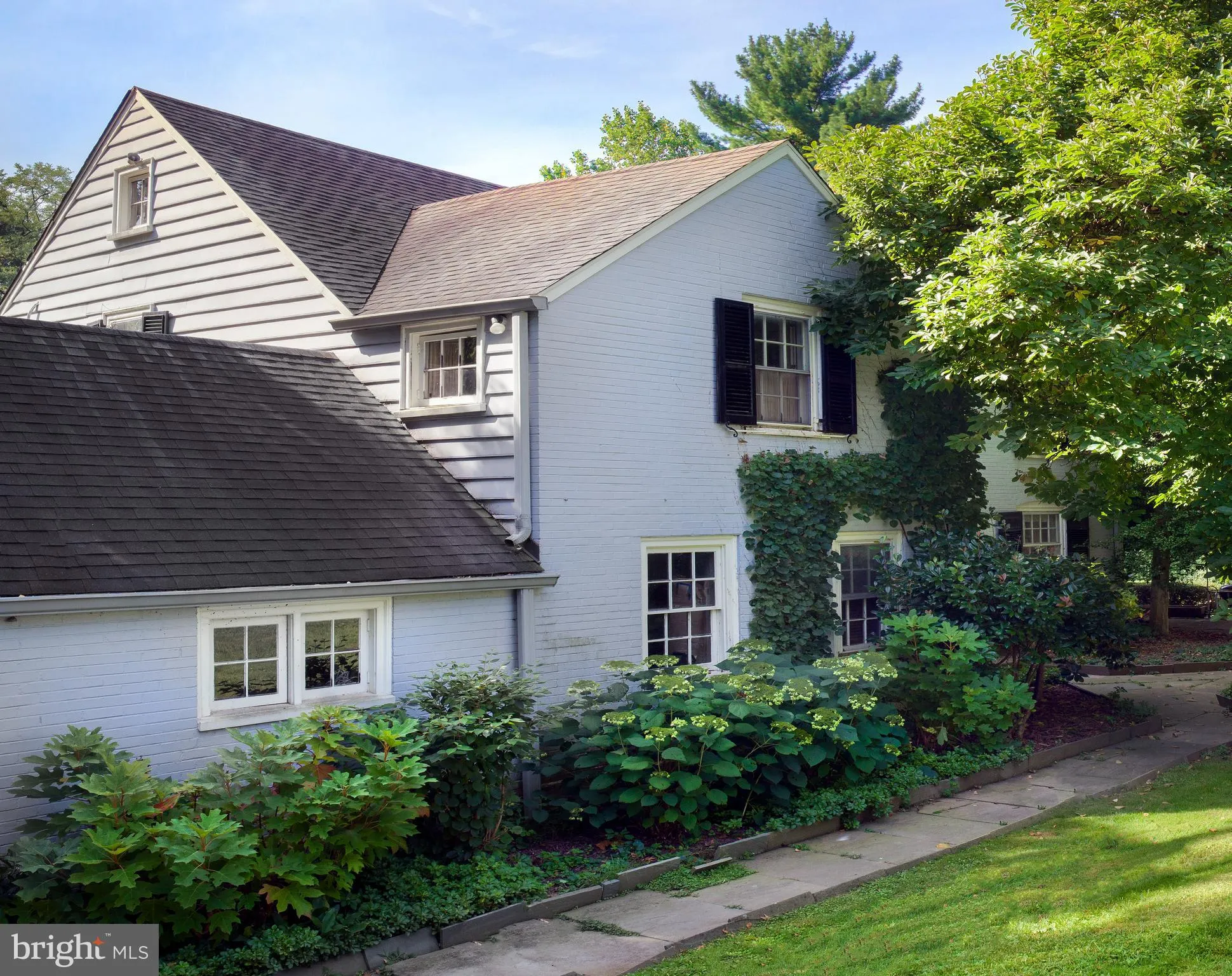 Gladwyne, Pennsylvania 19035, United States, 4 Bedrooms Bedrooms, ,4 BathroomsBathrooms,Residential,Active,3089