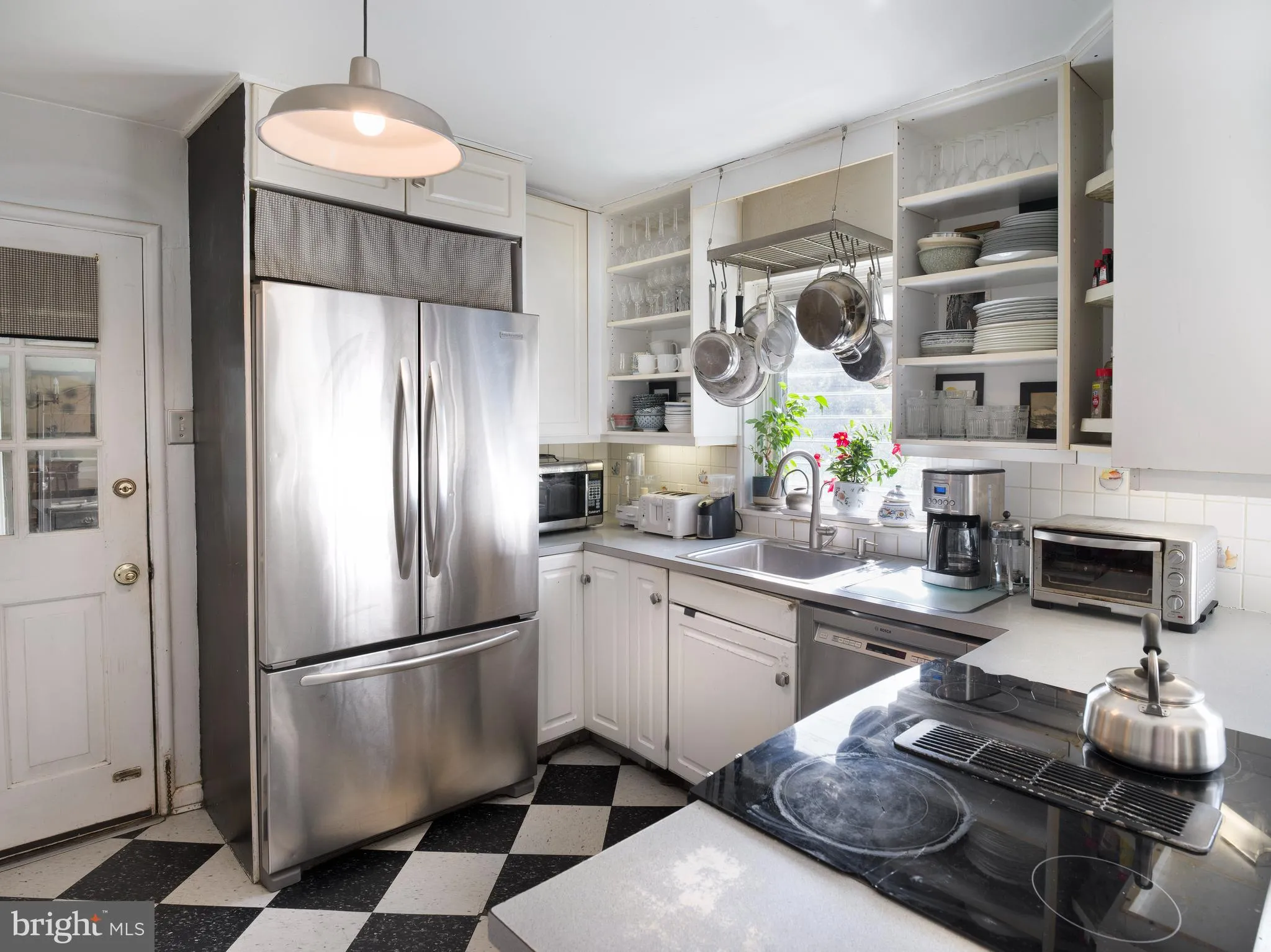 Gladwyne, Pennsylvania 19035, United States, 4 Bedrooms Bedrooms, ,4 BathroomsBathrooms,Residential,Active,3089