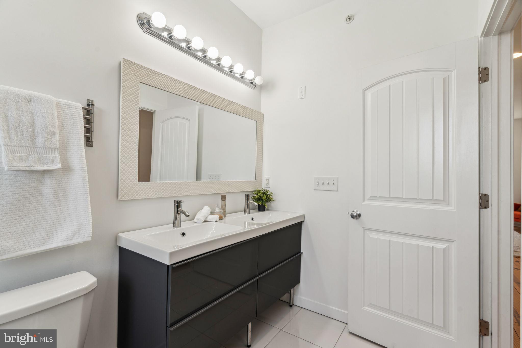 POINT BREEZE - Residential