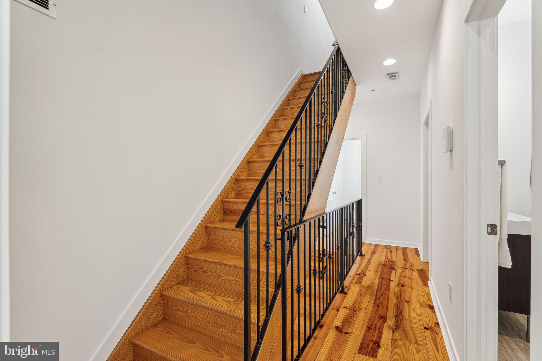 POINT BREEZE - Residential