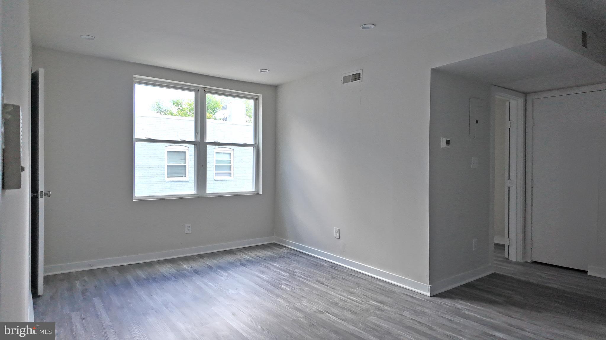 4306 HALLEY TERRACE PLACE SE 2