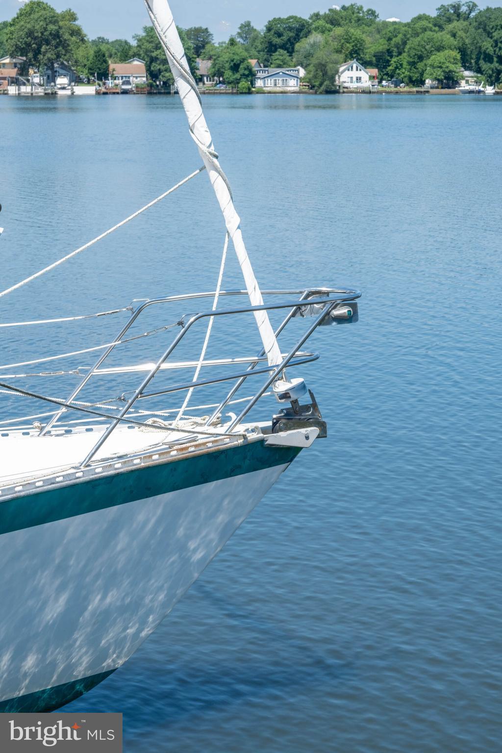 TANYARD SHORES - Residential Lease