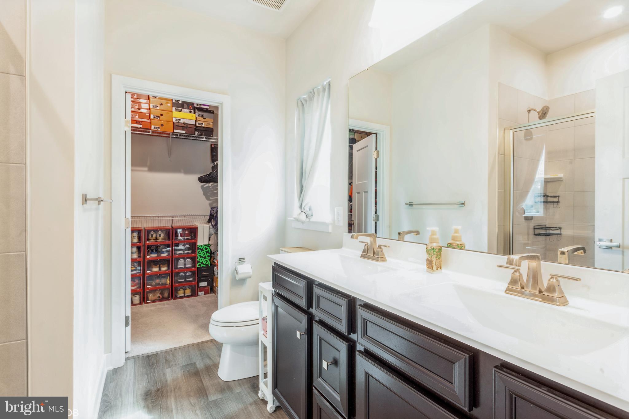 TANYARD SHORES - Residential Lease