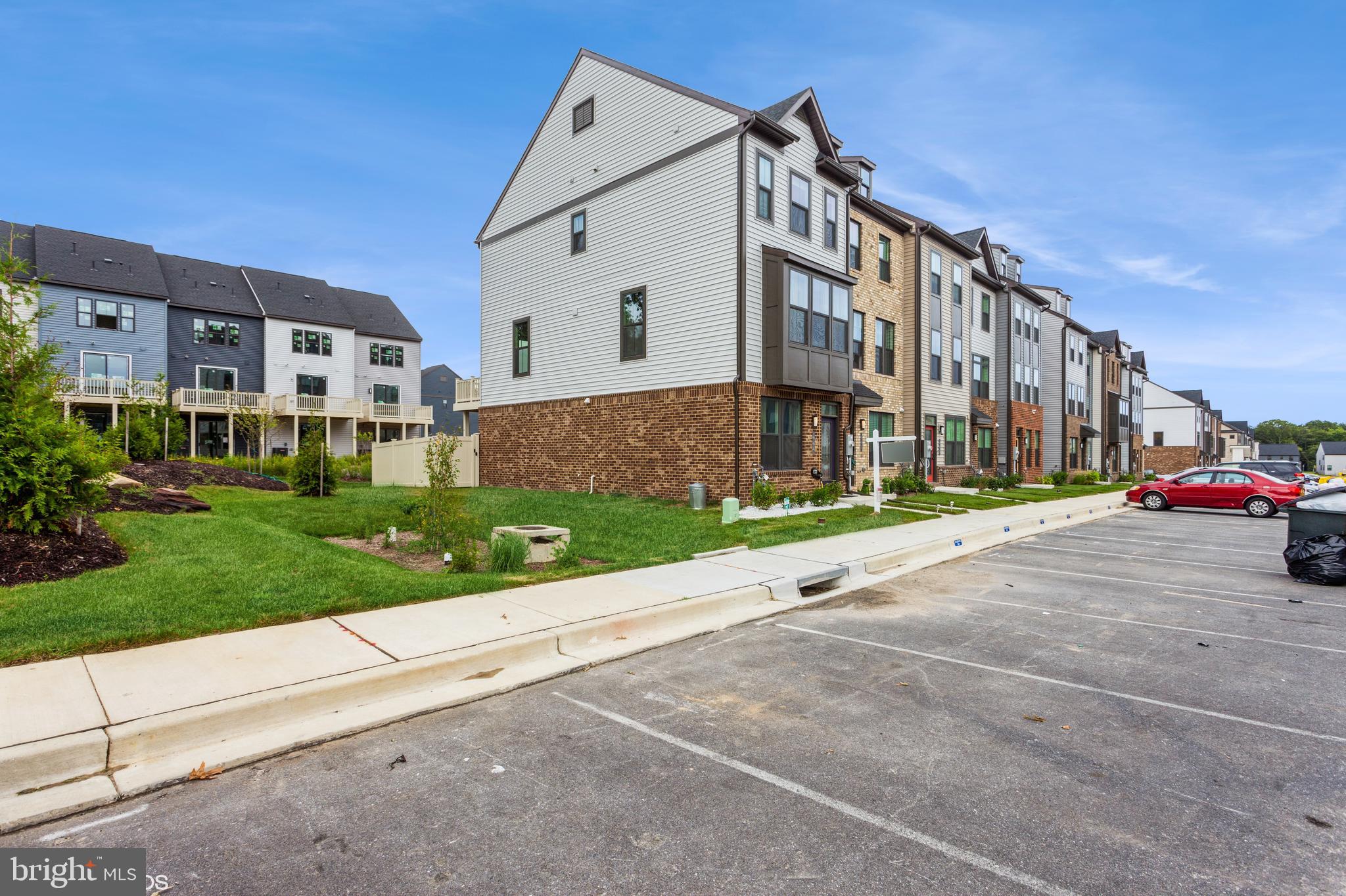 TANYARD SHORES - Residential Lease