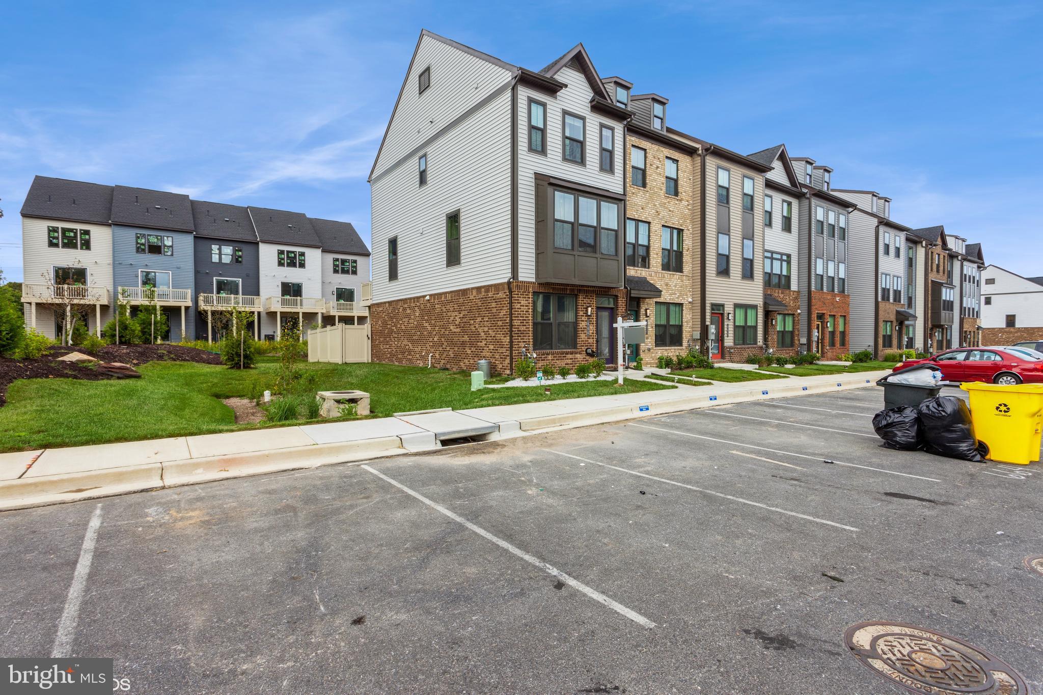 TANYARD SHORES - Residential Lease