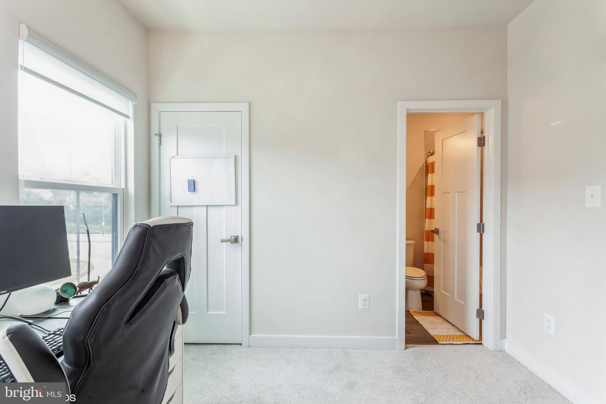 TANYARD SHORES - Residential Lease