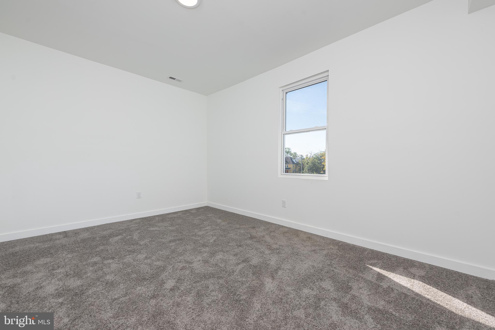 FOREST PARK - Residential