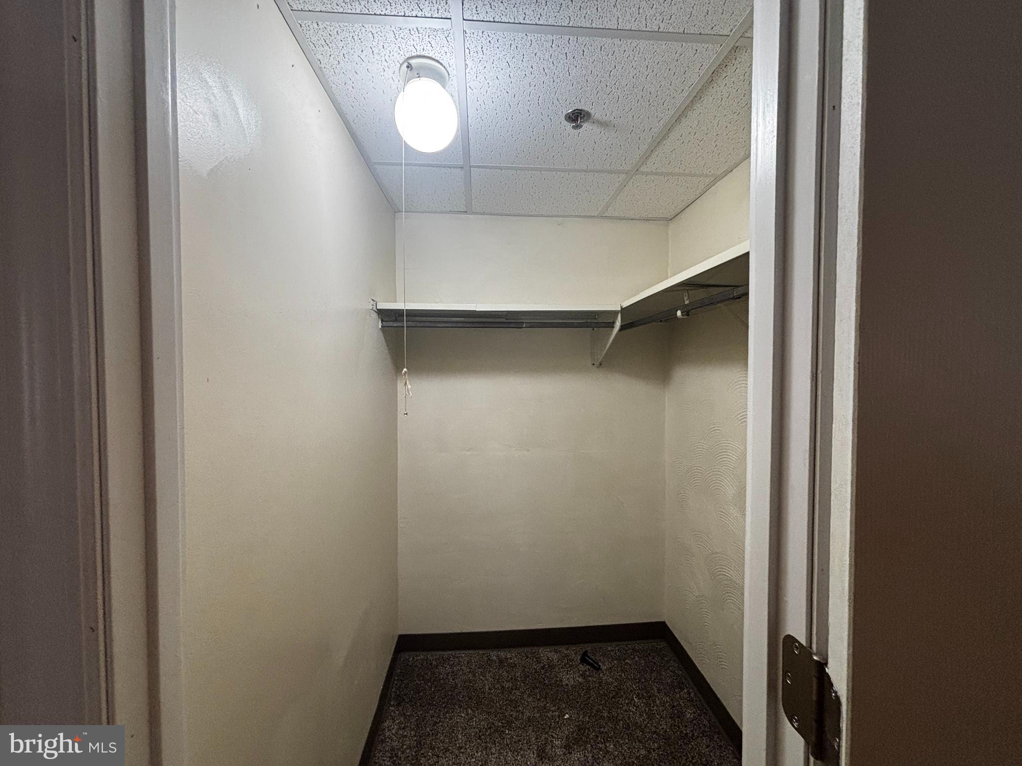 UNIVERSITY GATEWAY - Residential