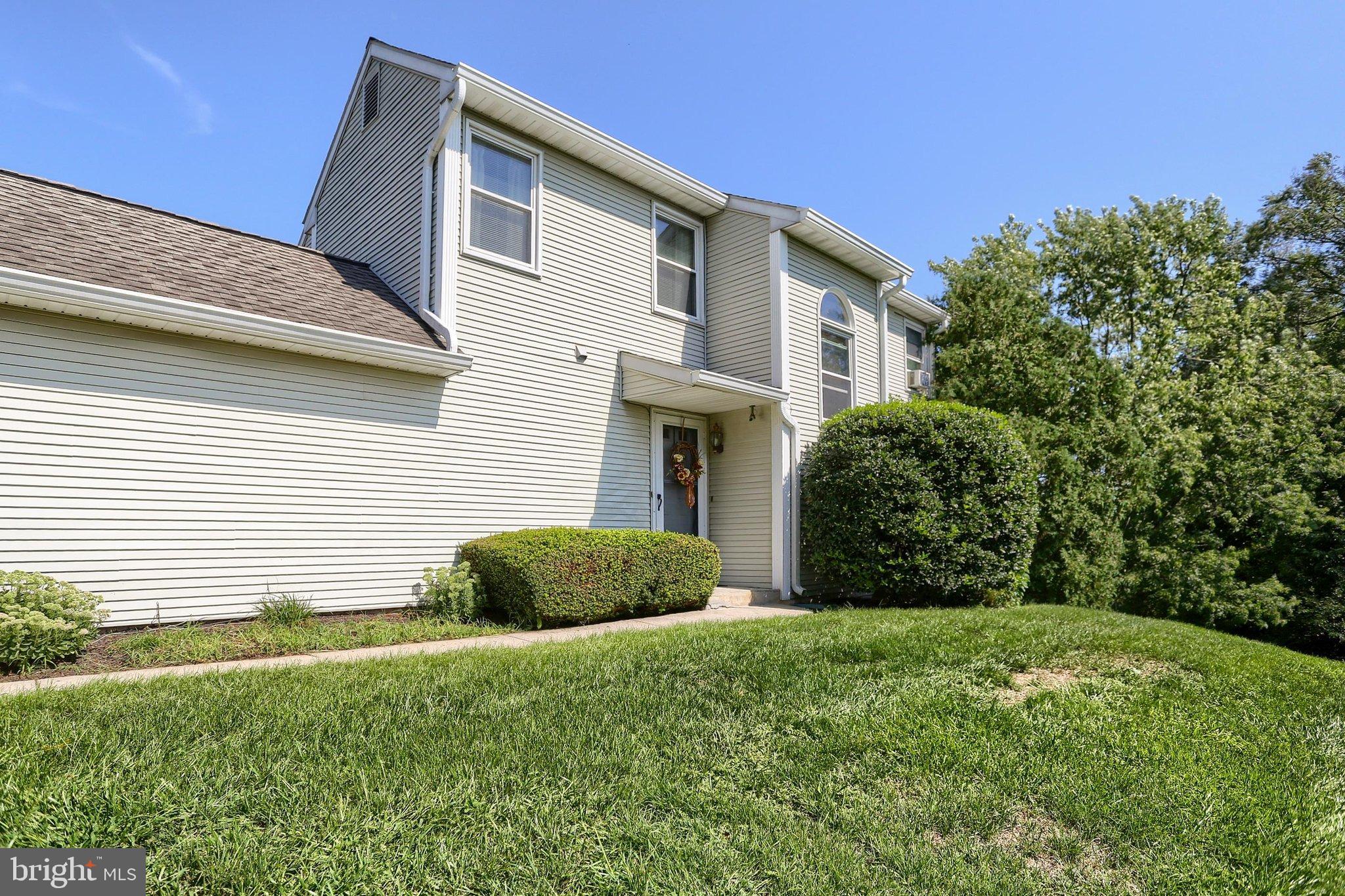 5688 ABERDEEN DRIVE