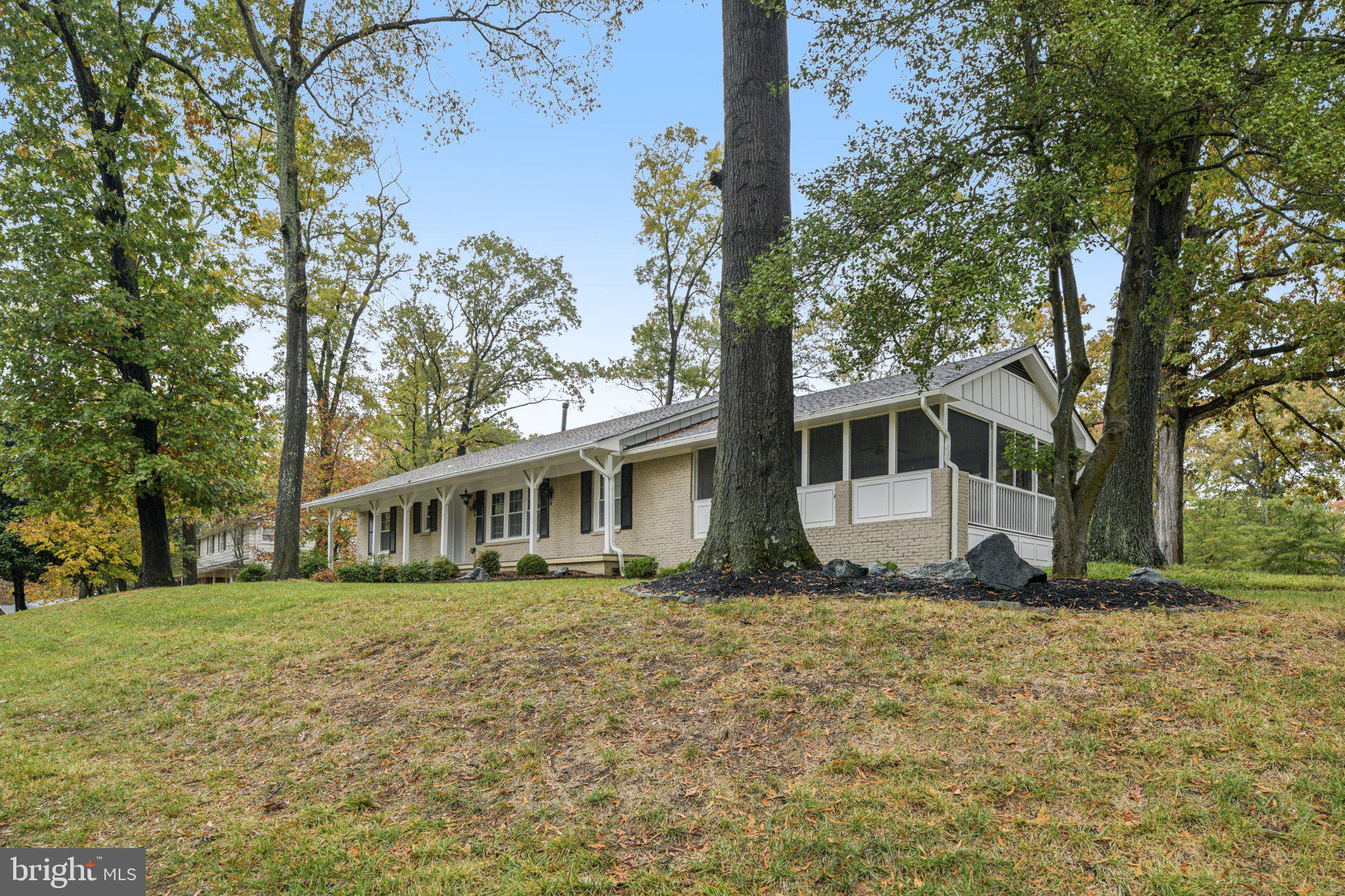 12301 ARROW PARK DRIVE