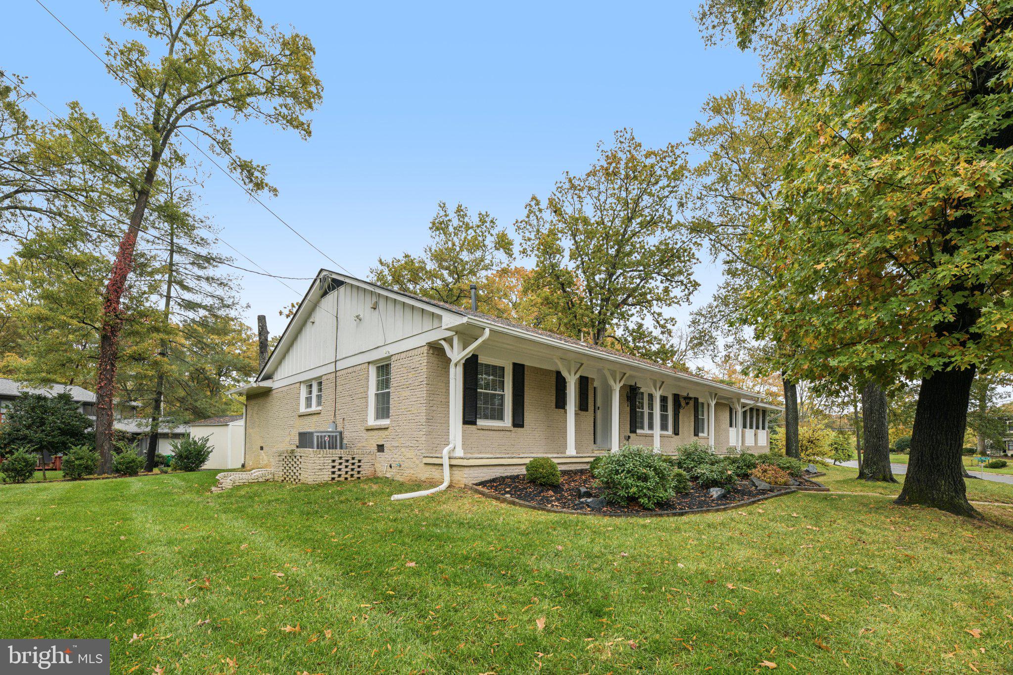 12301 ARROW PARK DRIVE