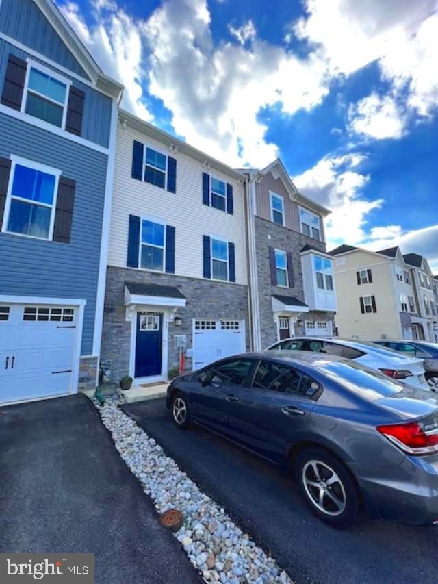 MAPLEVIEW - Residential Lease