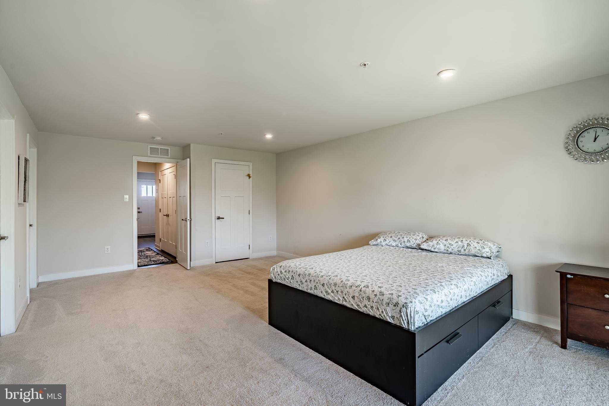 MAPLEVIEW - Residential Lease