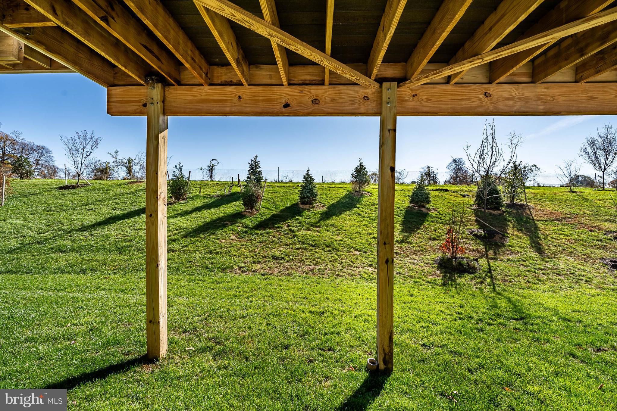 MAPLEVIEW - Residential Lease