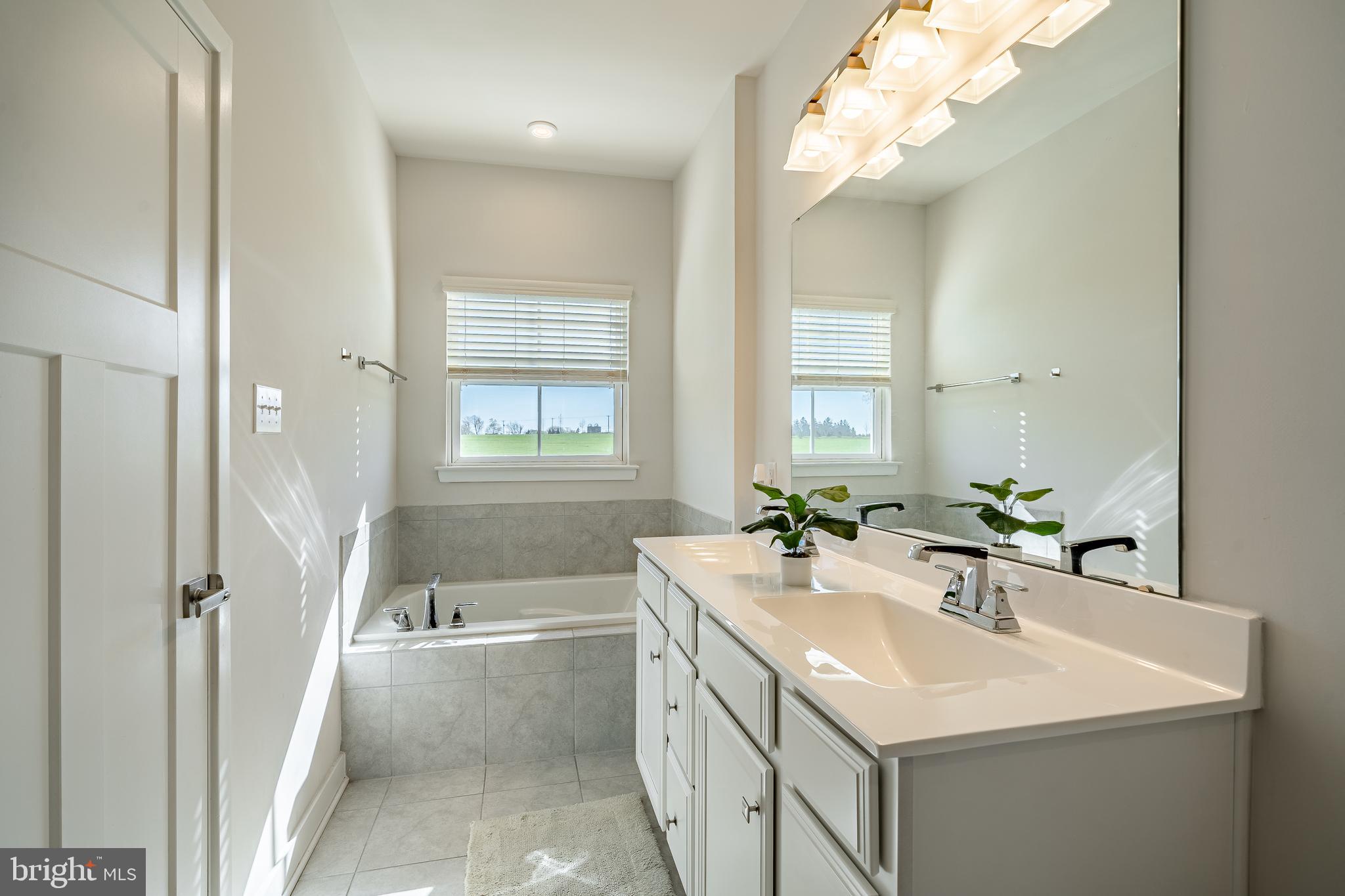 MAPLEVIEW - Residential Lease