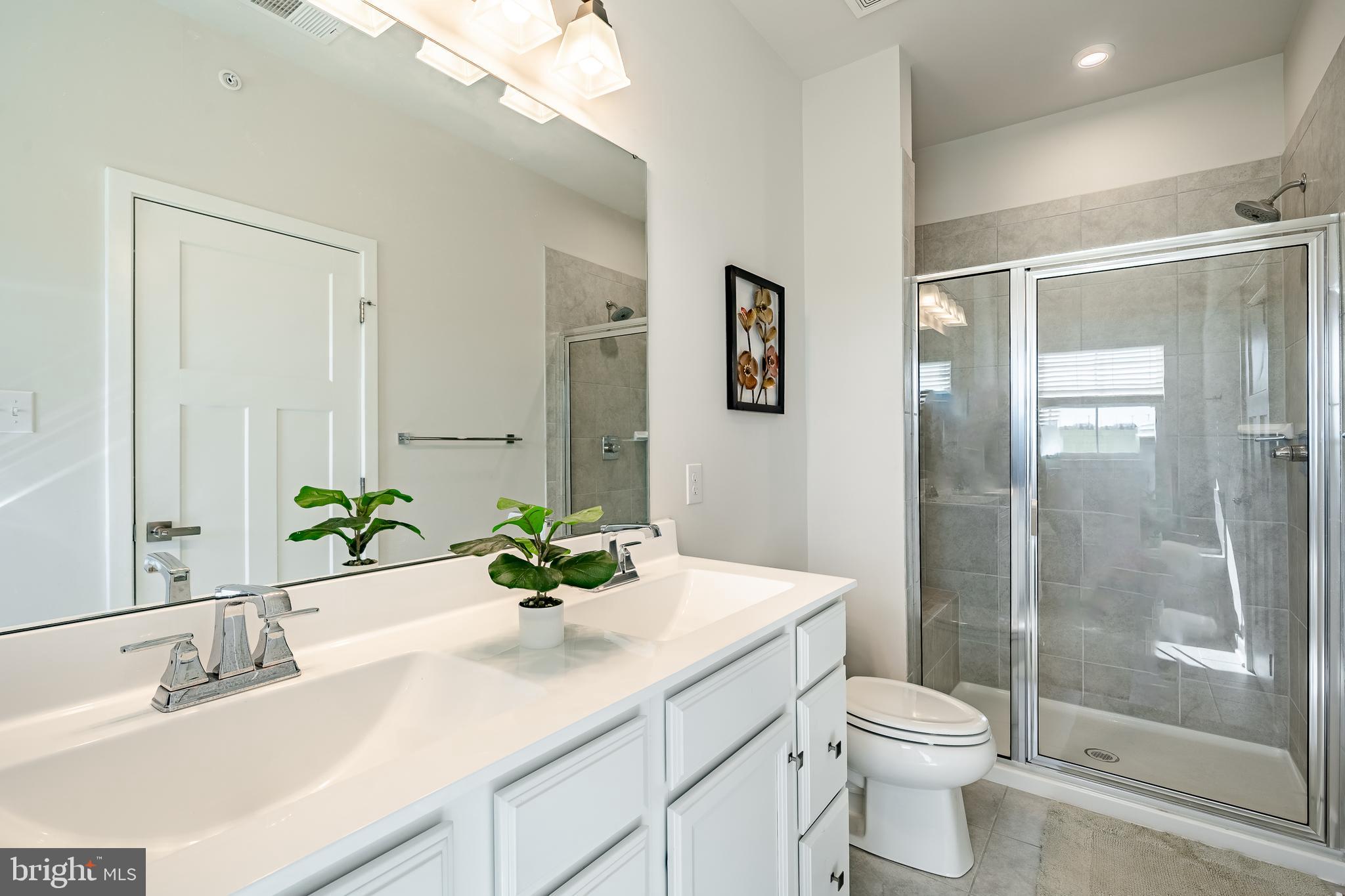 MAPLEVIEW - Residential Lease