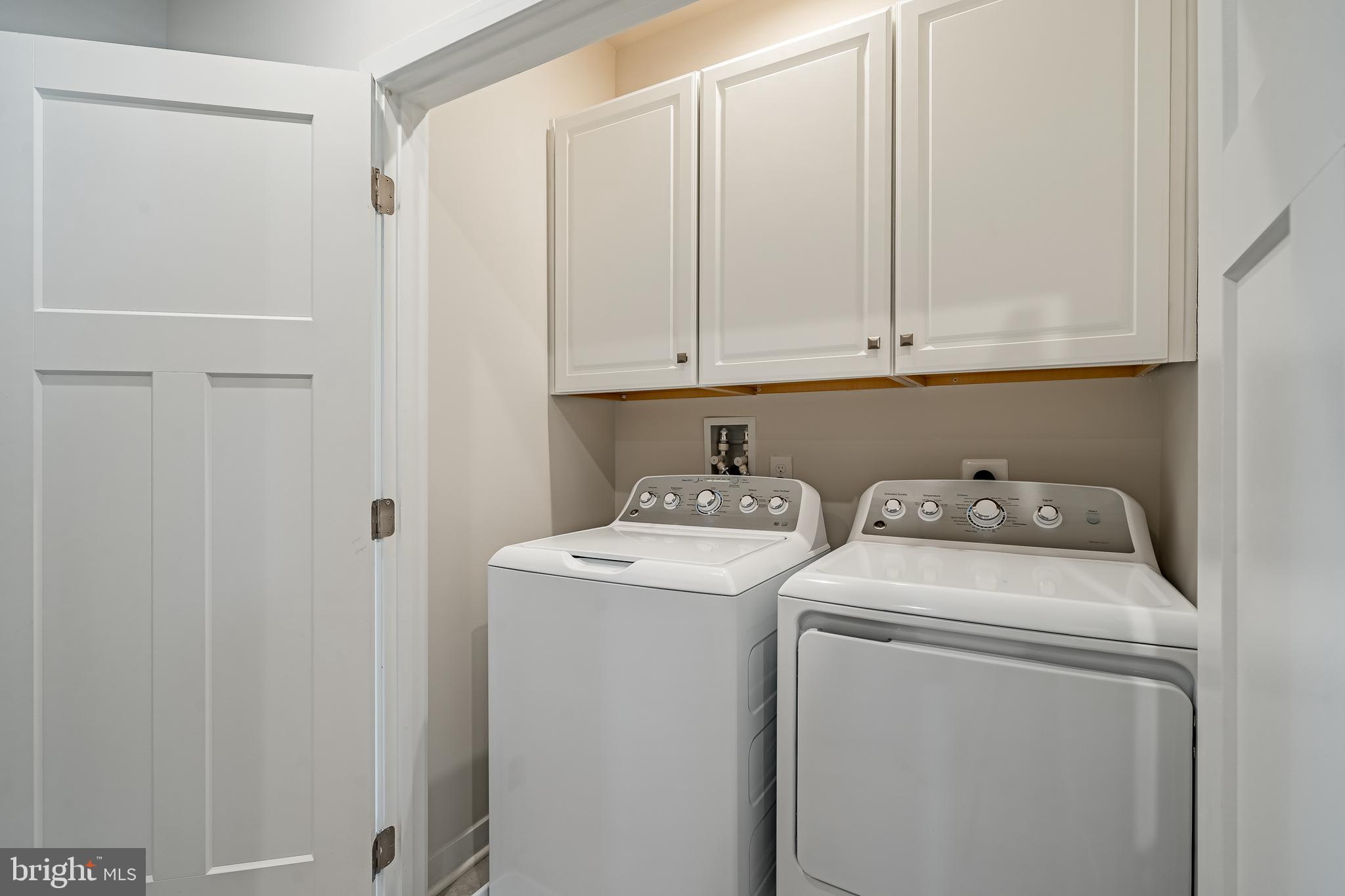 MAPLEVIEW - Residential Lease