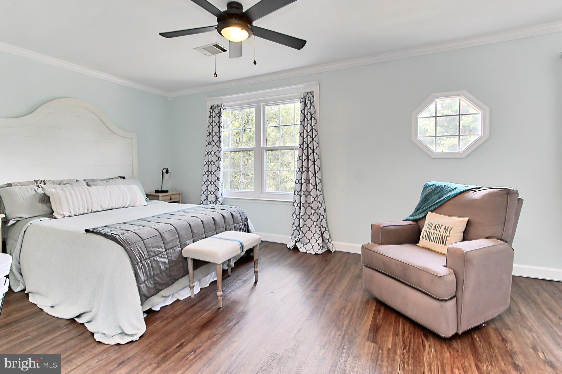 ASHBURN FARM - Residential