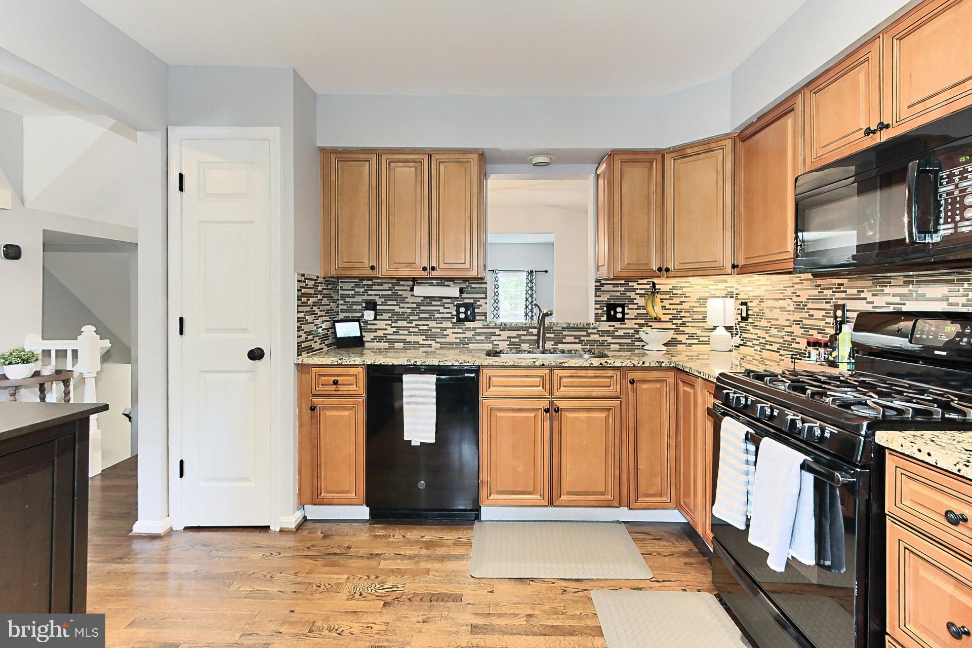 ASHBURN FARM - Residential