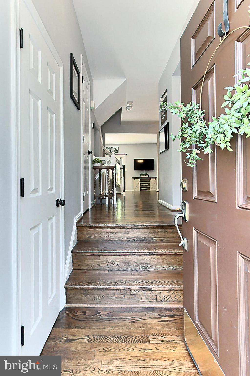 ASHBURN FARM - Residential