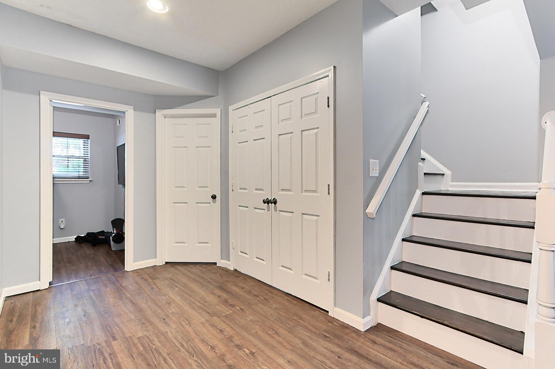 ASHBURN FARM - Residential