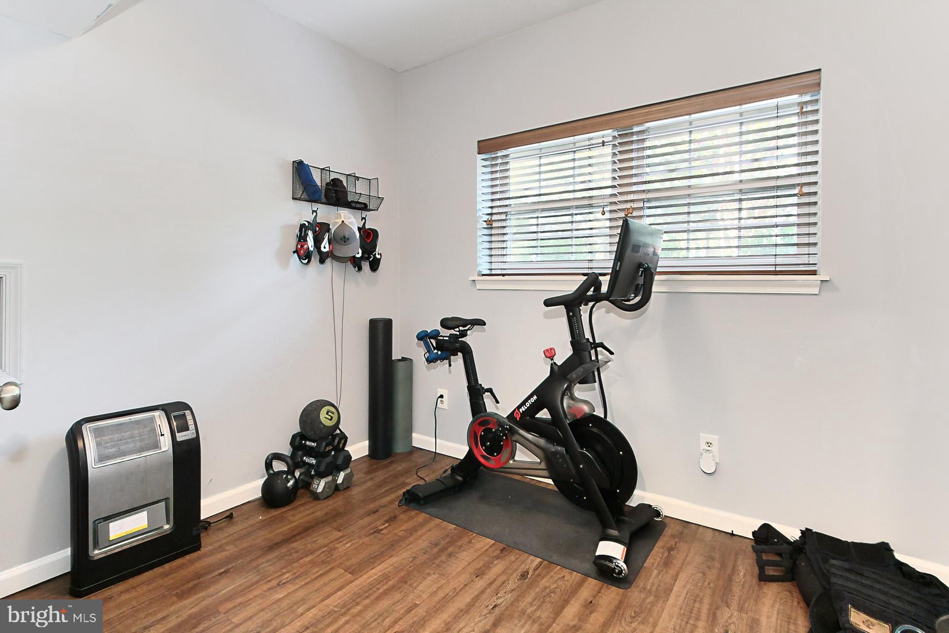 ASHBURN FARM - Residential