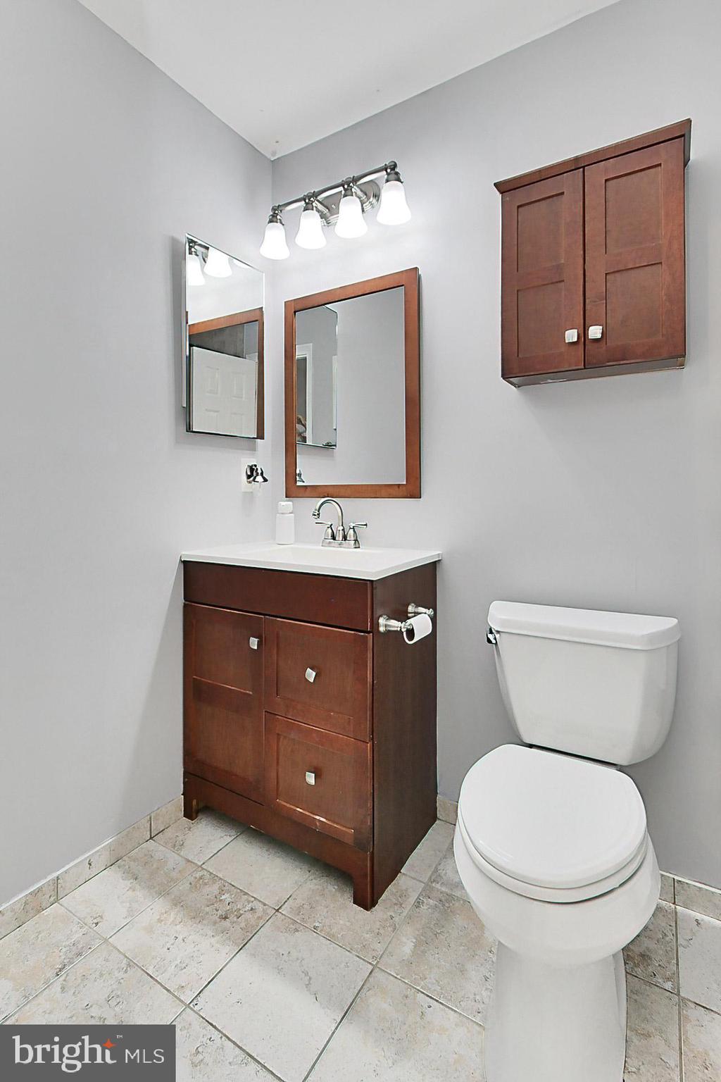 ASHBURN FARM - Residential