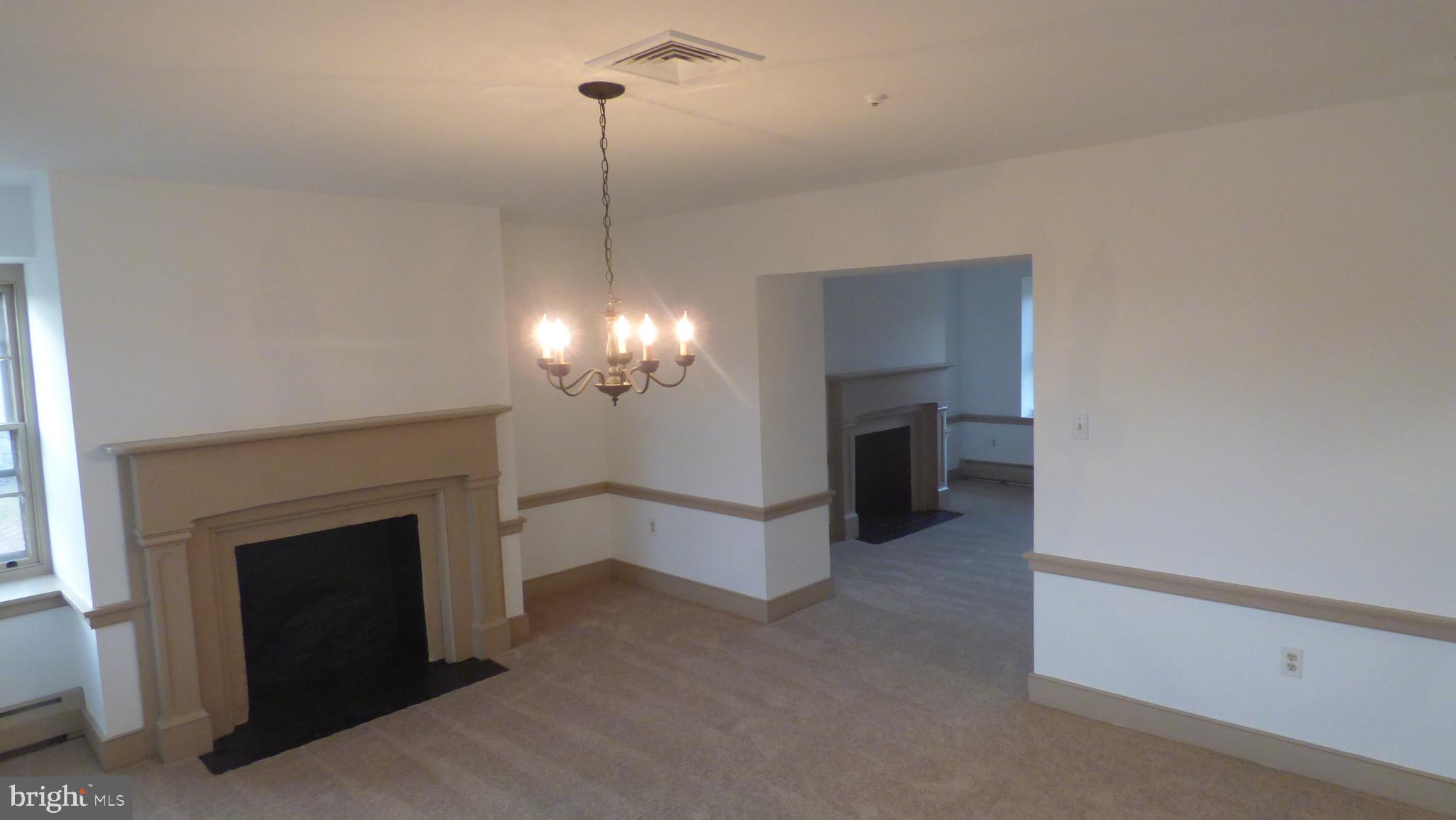 NEWTOWN CROSSING - Residential Lease