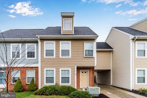 Townhouse For Sale - 25 Parkview Drive<br/> CARLISLE, PA 17013