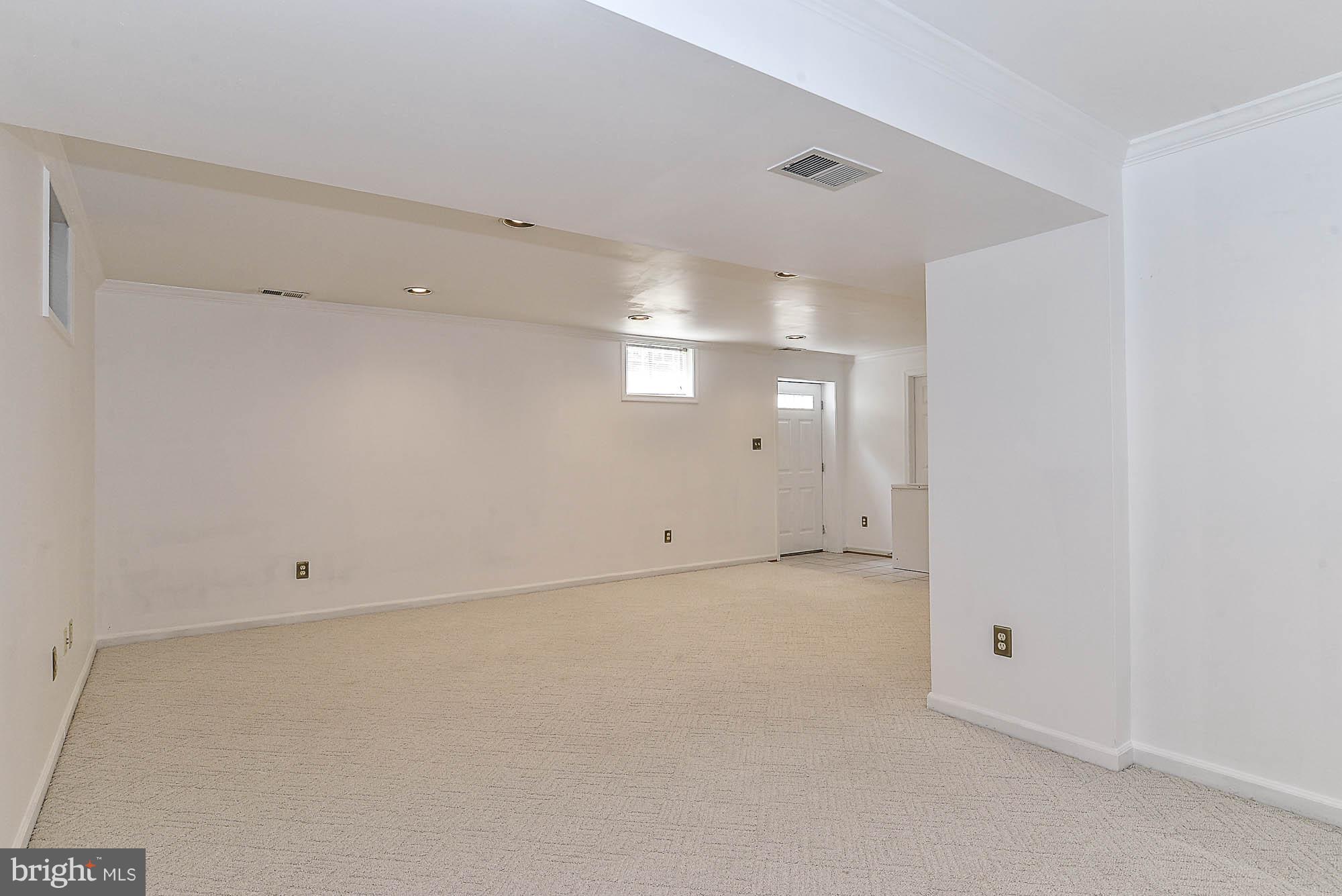 XANADU ESTATES - Residential