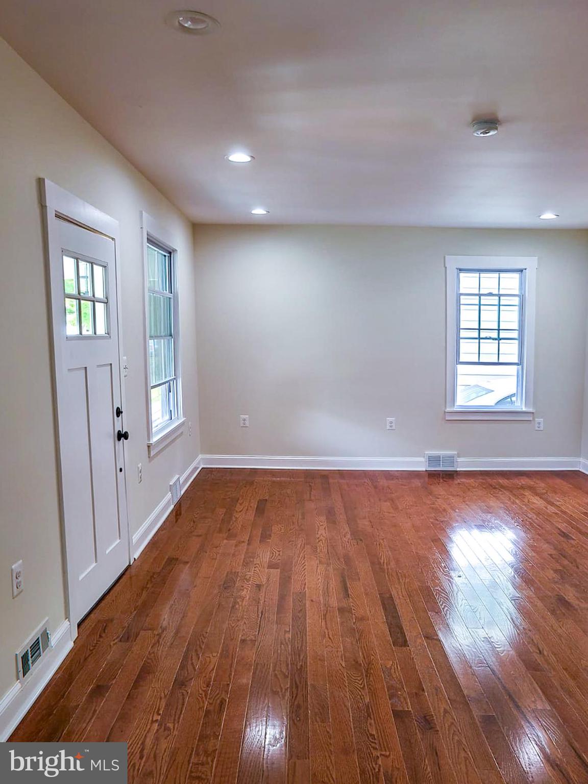 MOUNT RAINIER - Residential