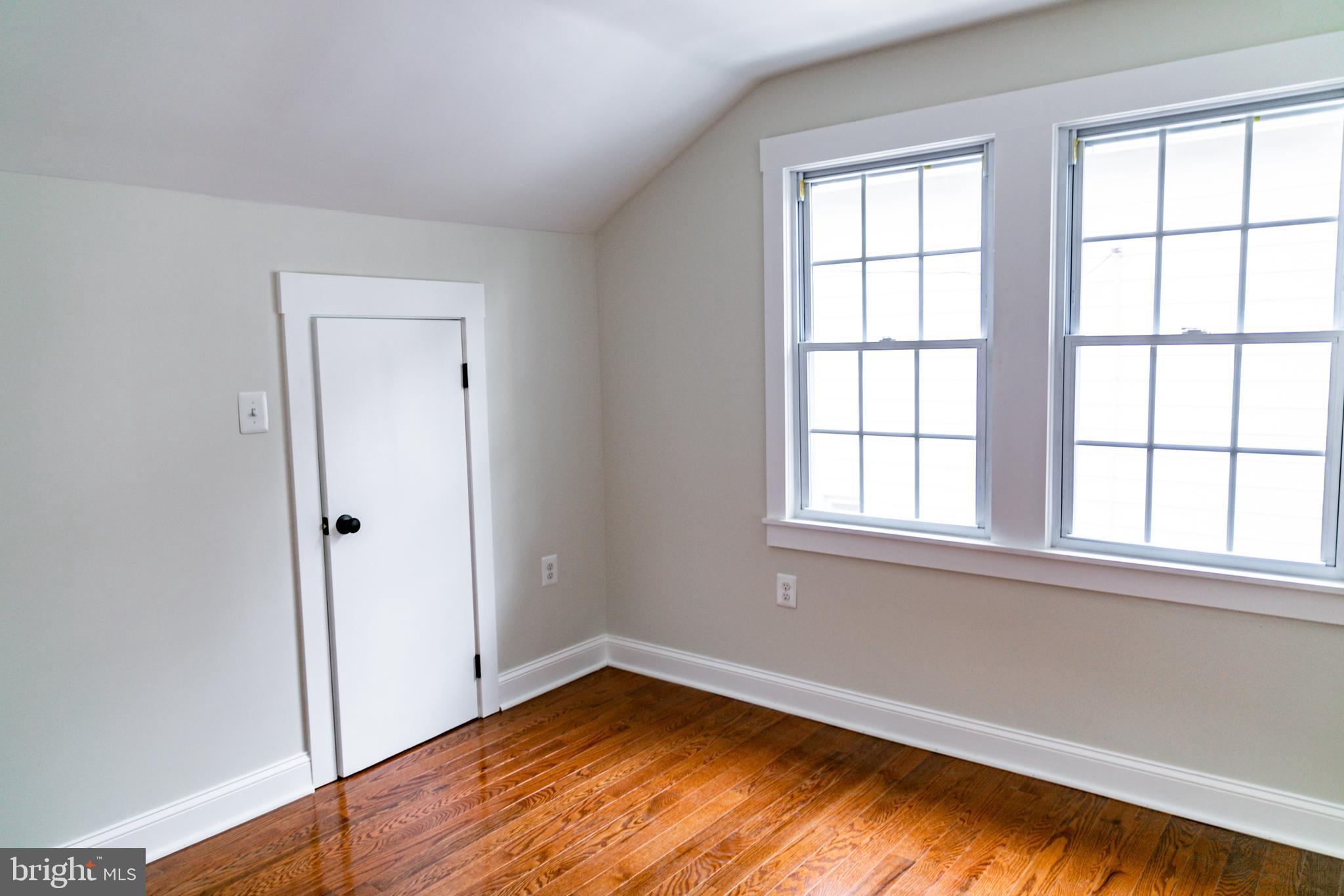 MOUNT RAINIER - Residential