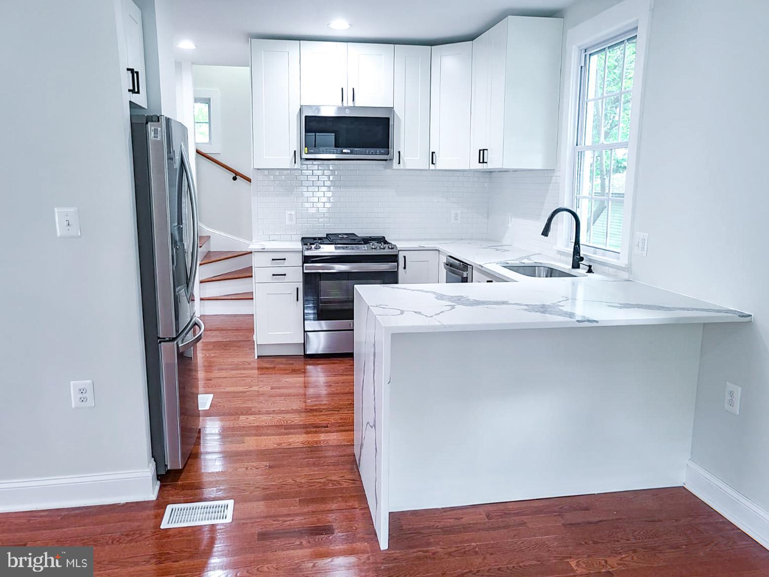 MOUNT RAINIER - Residential