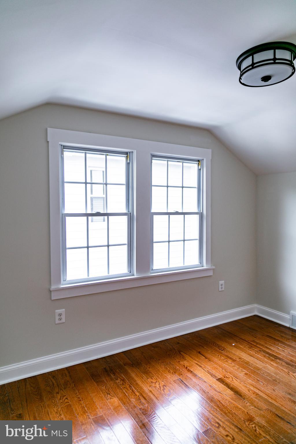 MOUNT RAINIER - Residential