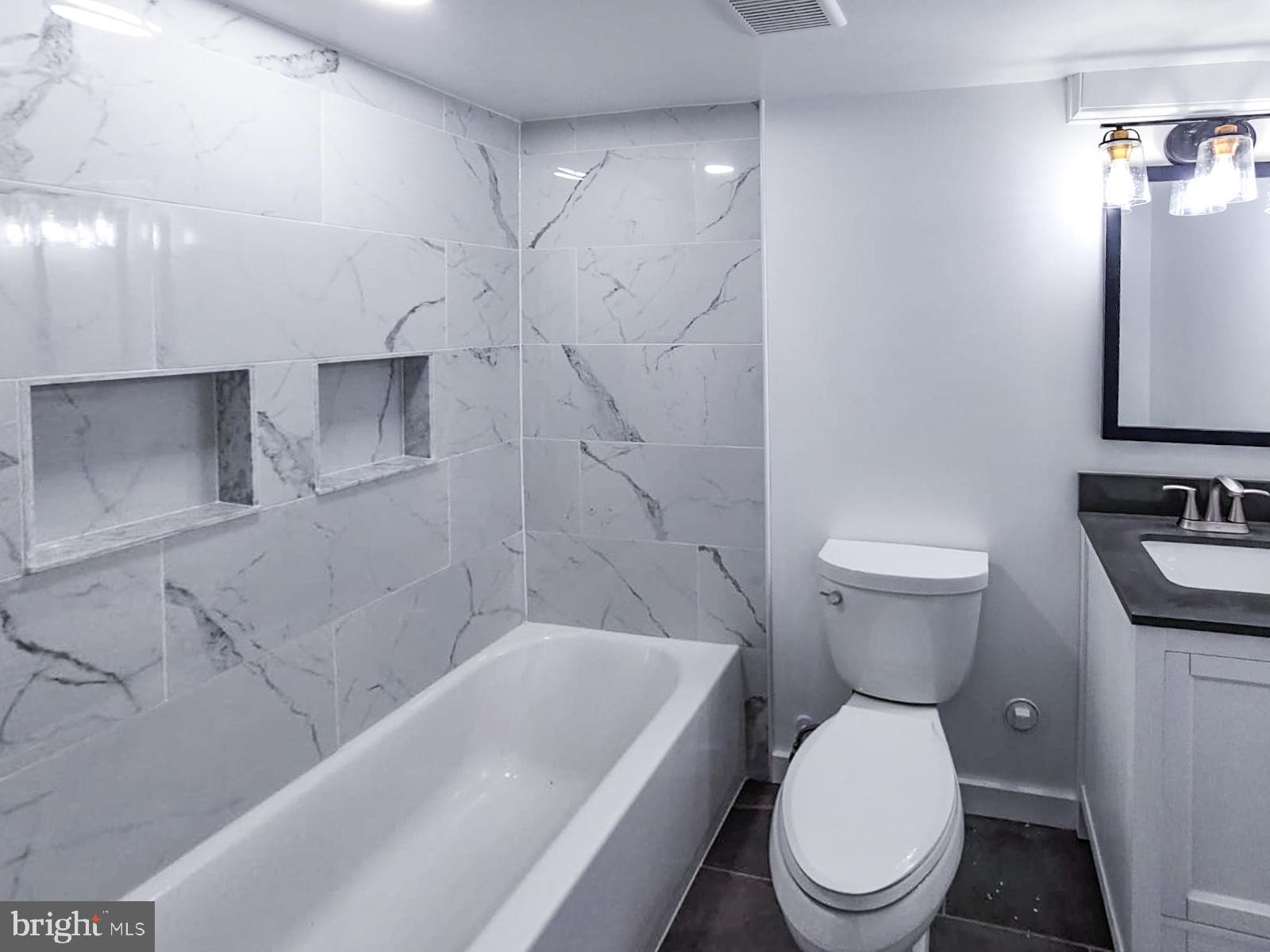 MOUNT RAINIER - Residential