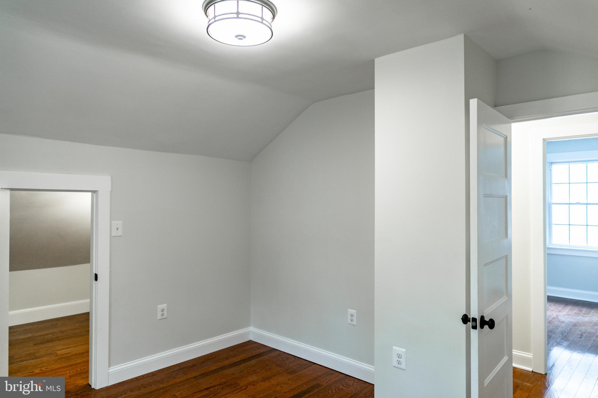 MOUNT RAINIER - Residential