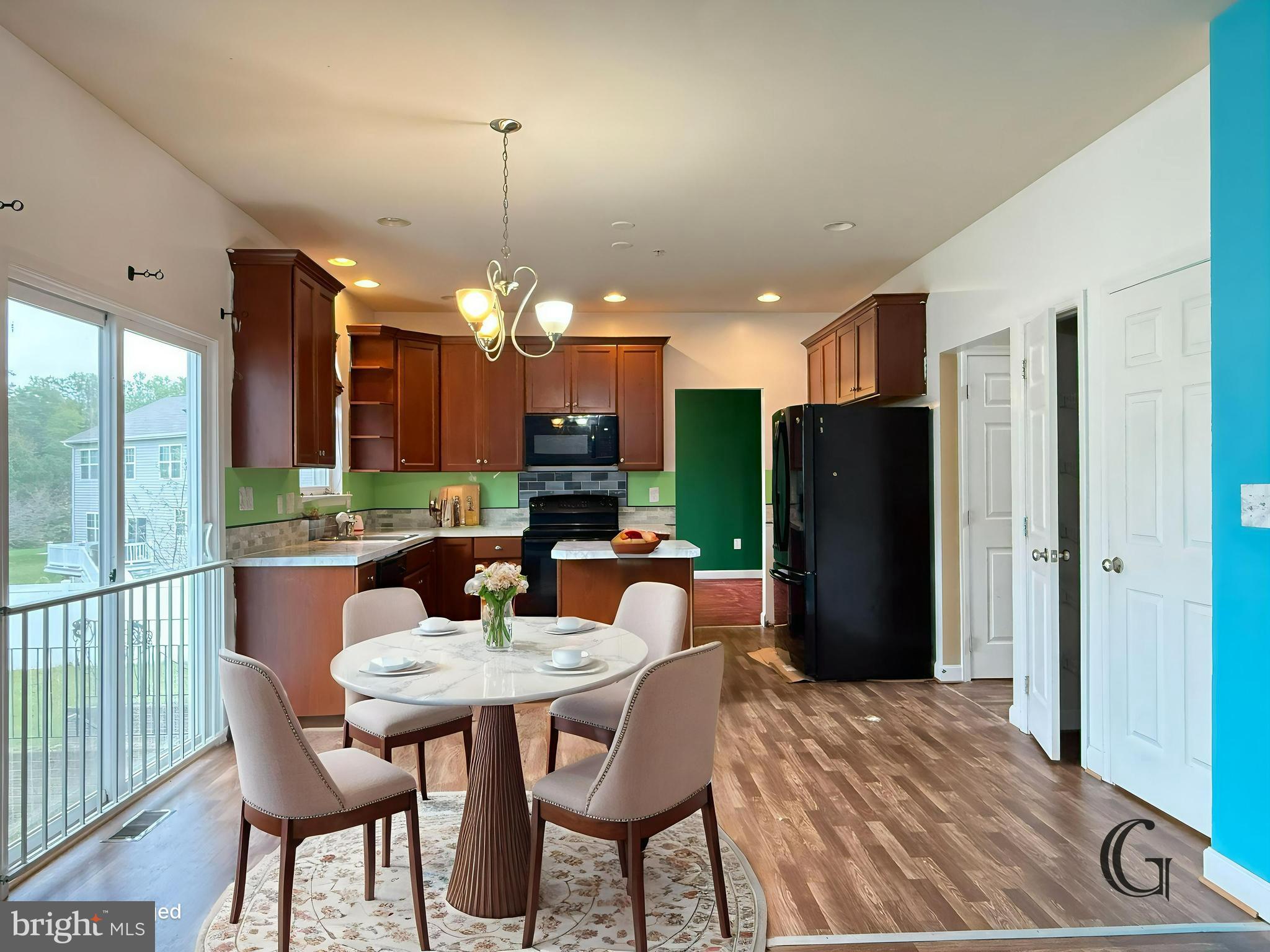 47312 SHADY KNOLL PLACE
