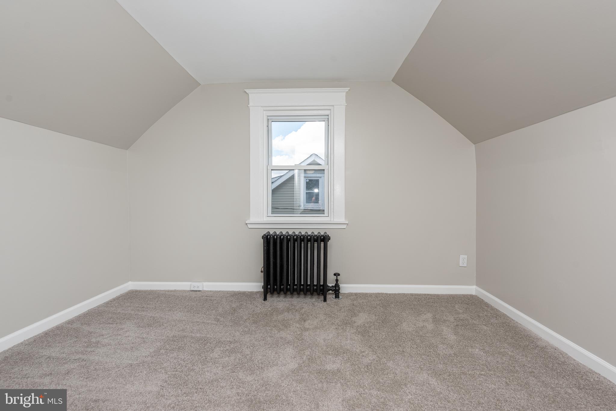 HOWARD PARK - Residential