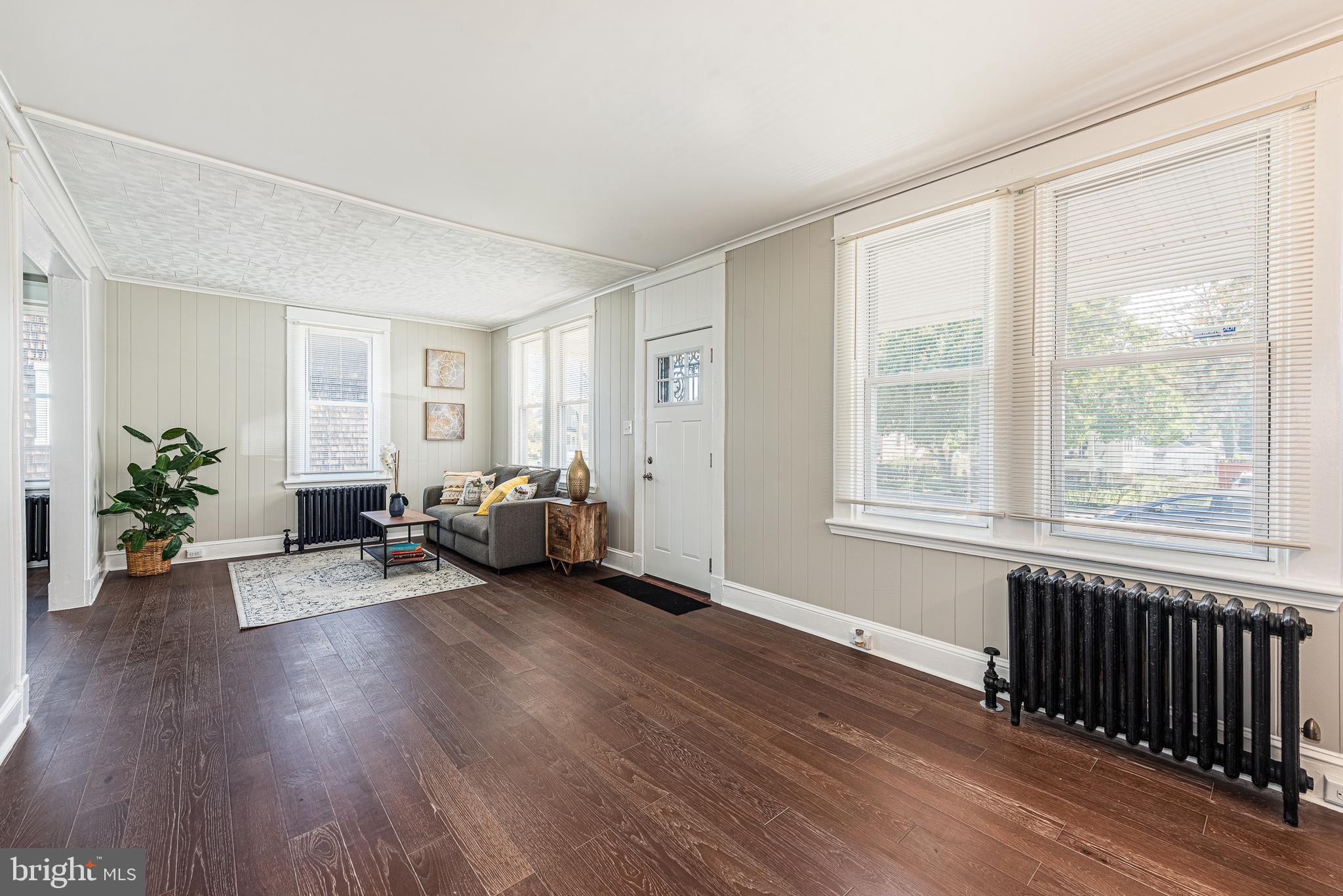 HOWARD PARK - Residential