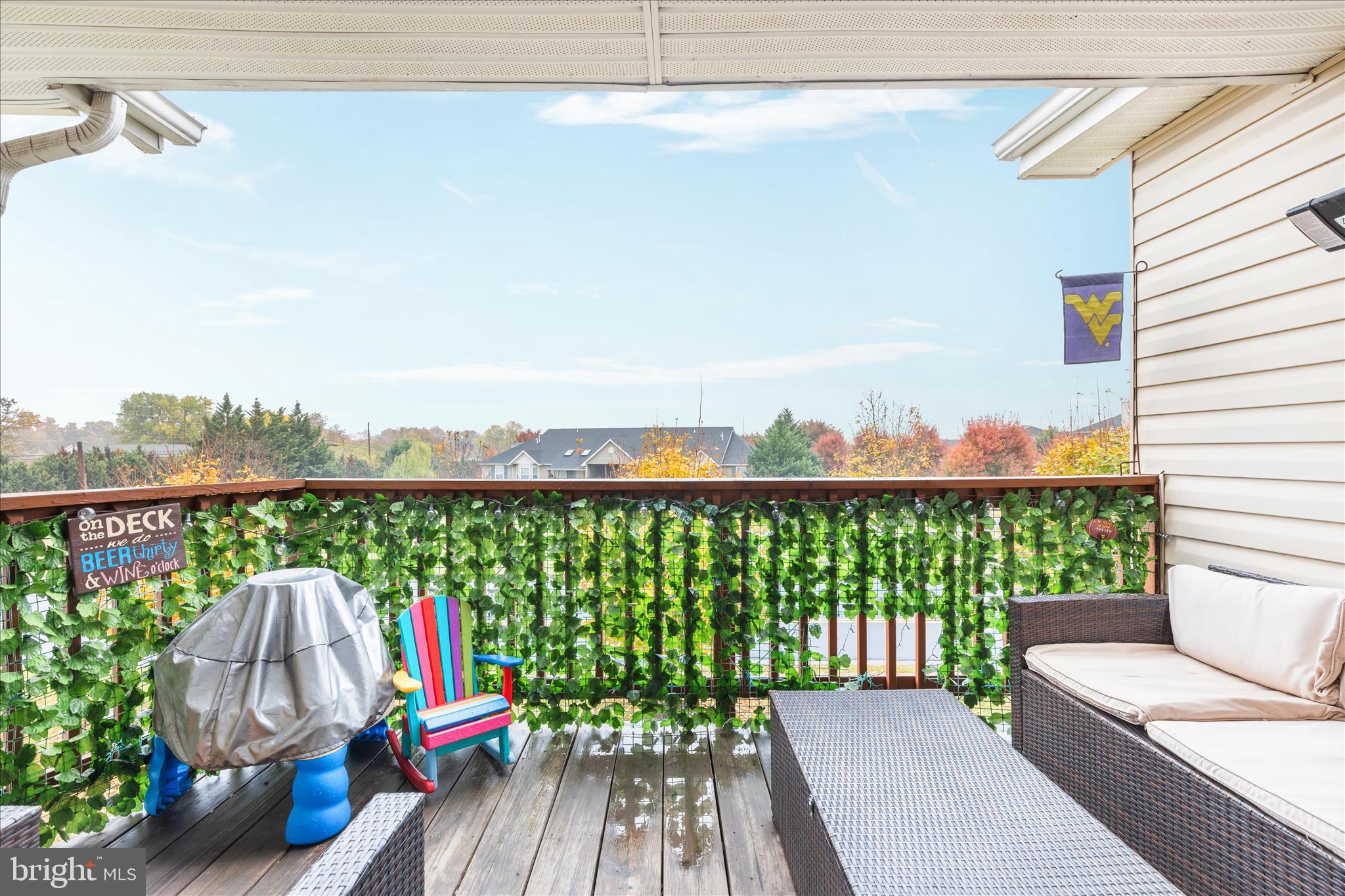 PARKVIEW CONDOMINIUMS - Residential