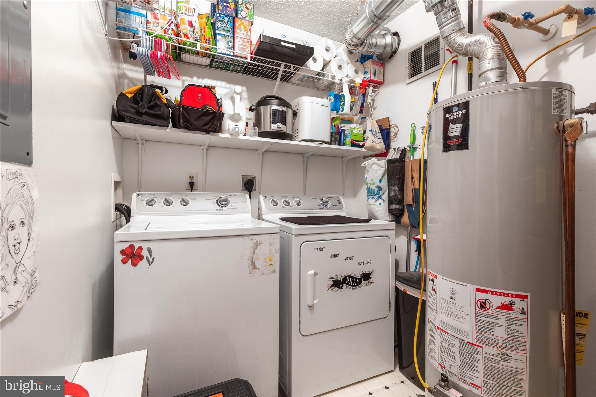 PARKVIEW CONDOMINIUMS - Residential