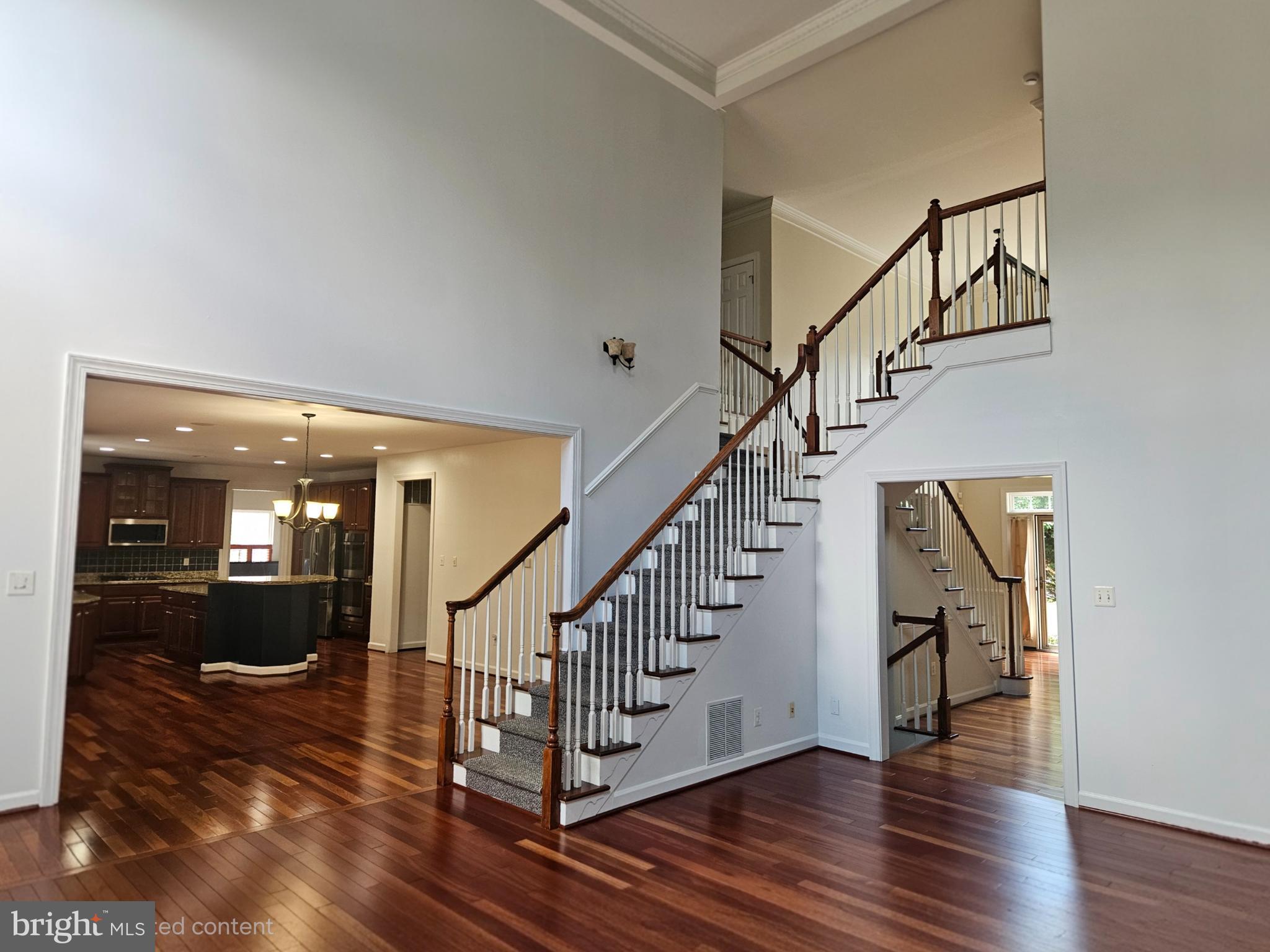 2148 CHESTNUT LANE