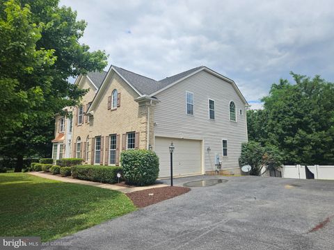 Homes For Sale - 2148 Chestnut Lane<br/> FREDERICK, MD 21702