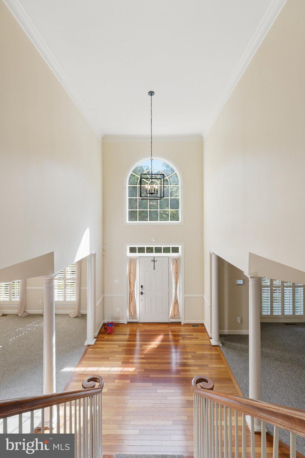 2148 CHESTNUT LANE