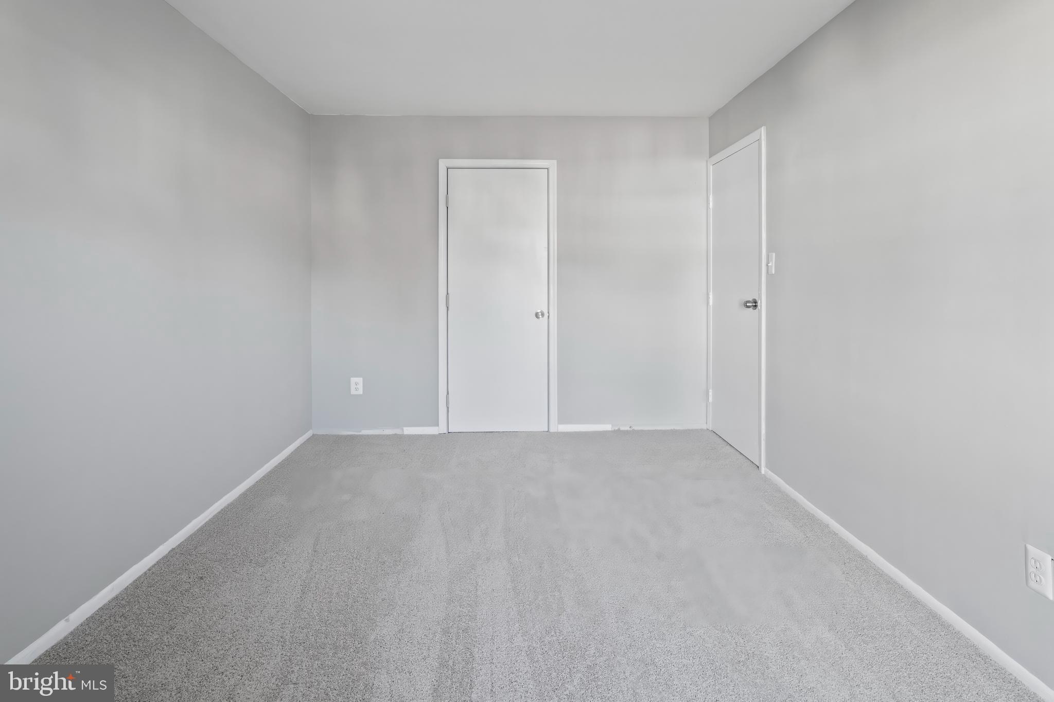 HARFORD SQUARE - Residential Lease