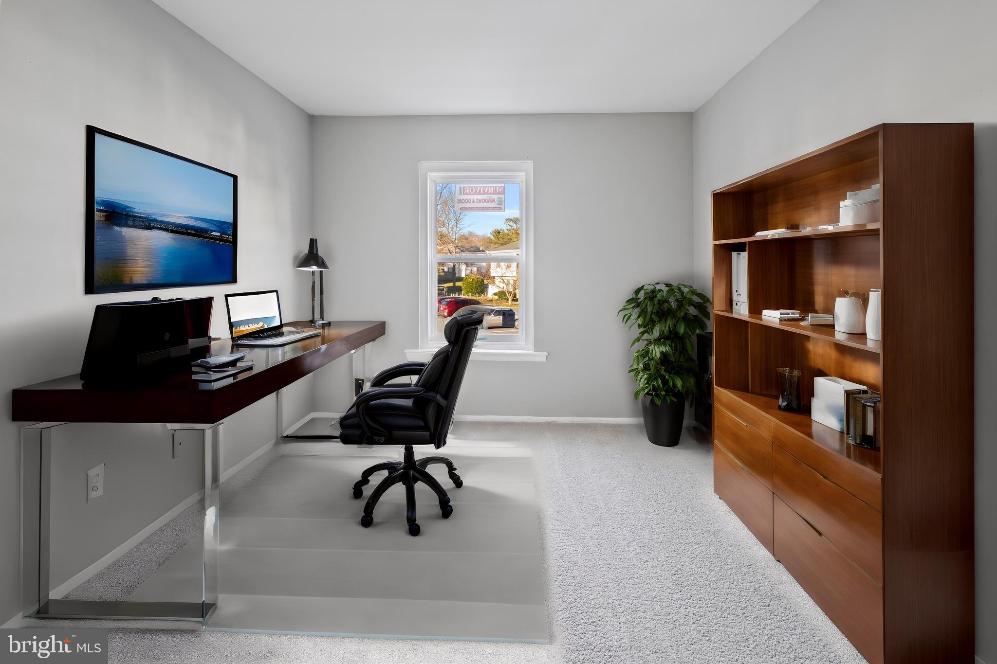 HARFORD SQUARE - Residential Lease