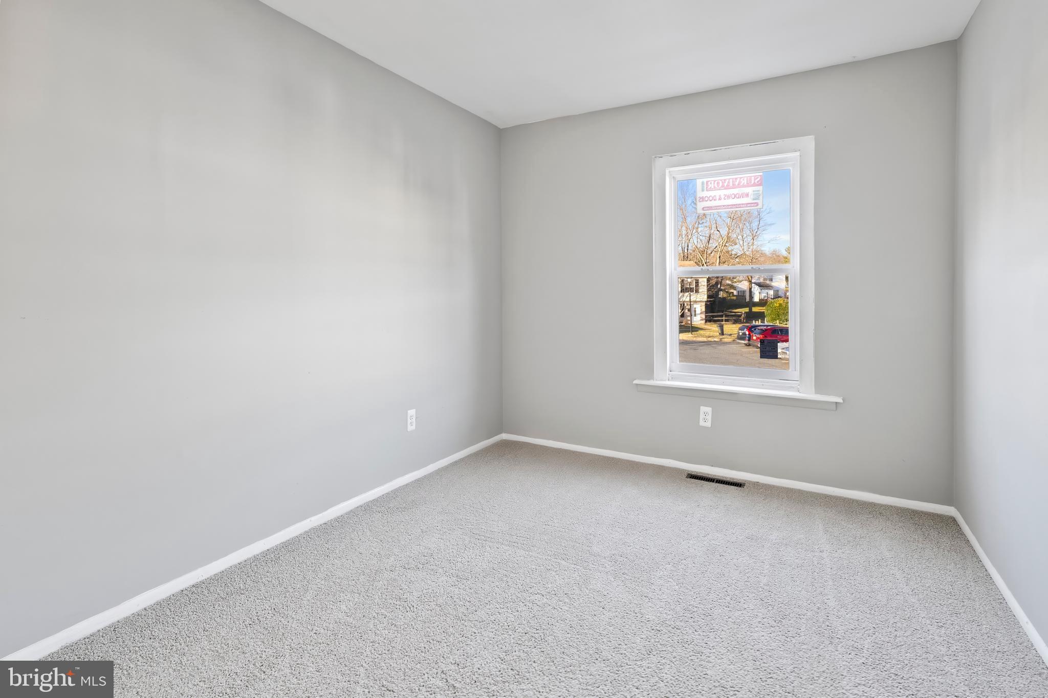 HARFORD SQUARE - Residential Lease