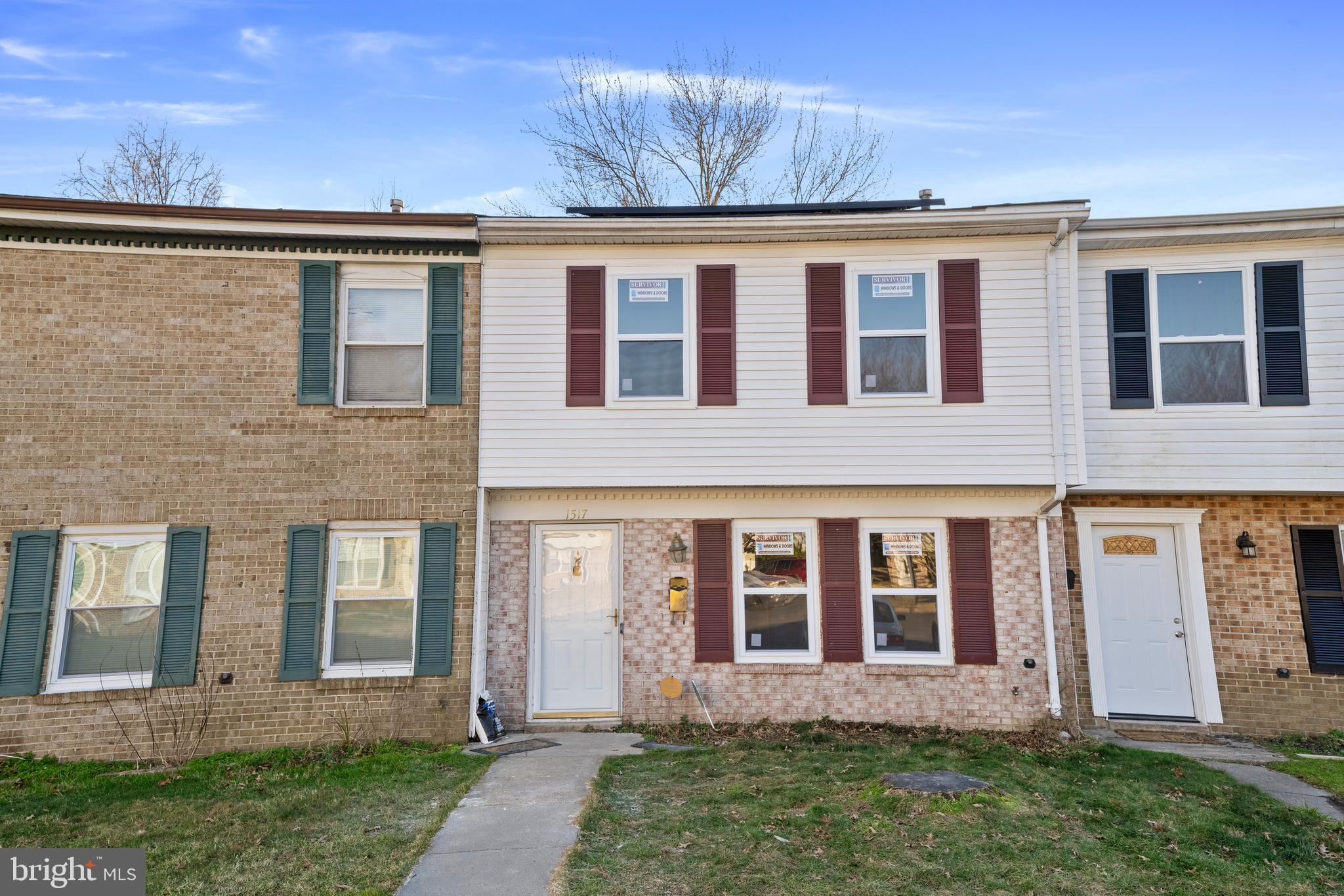 HARFORD SQUARE - Residential Lease